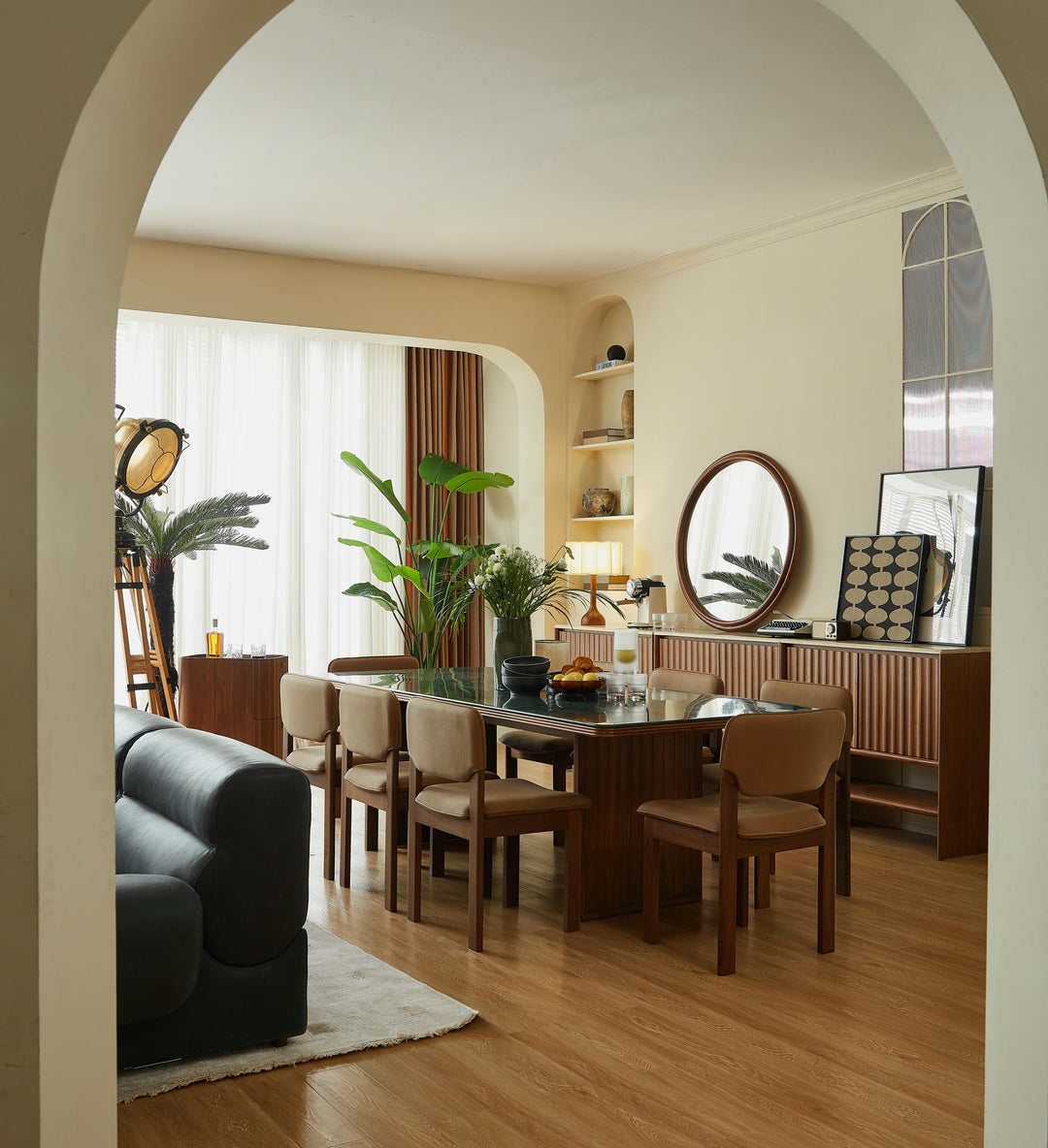 Hotel Paradiso Side Chair