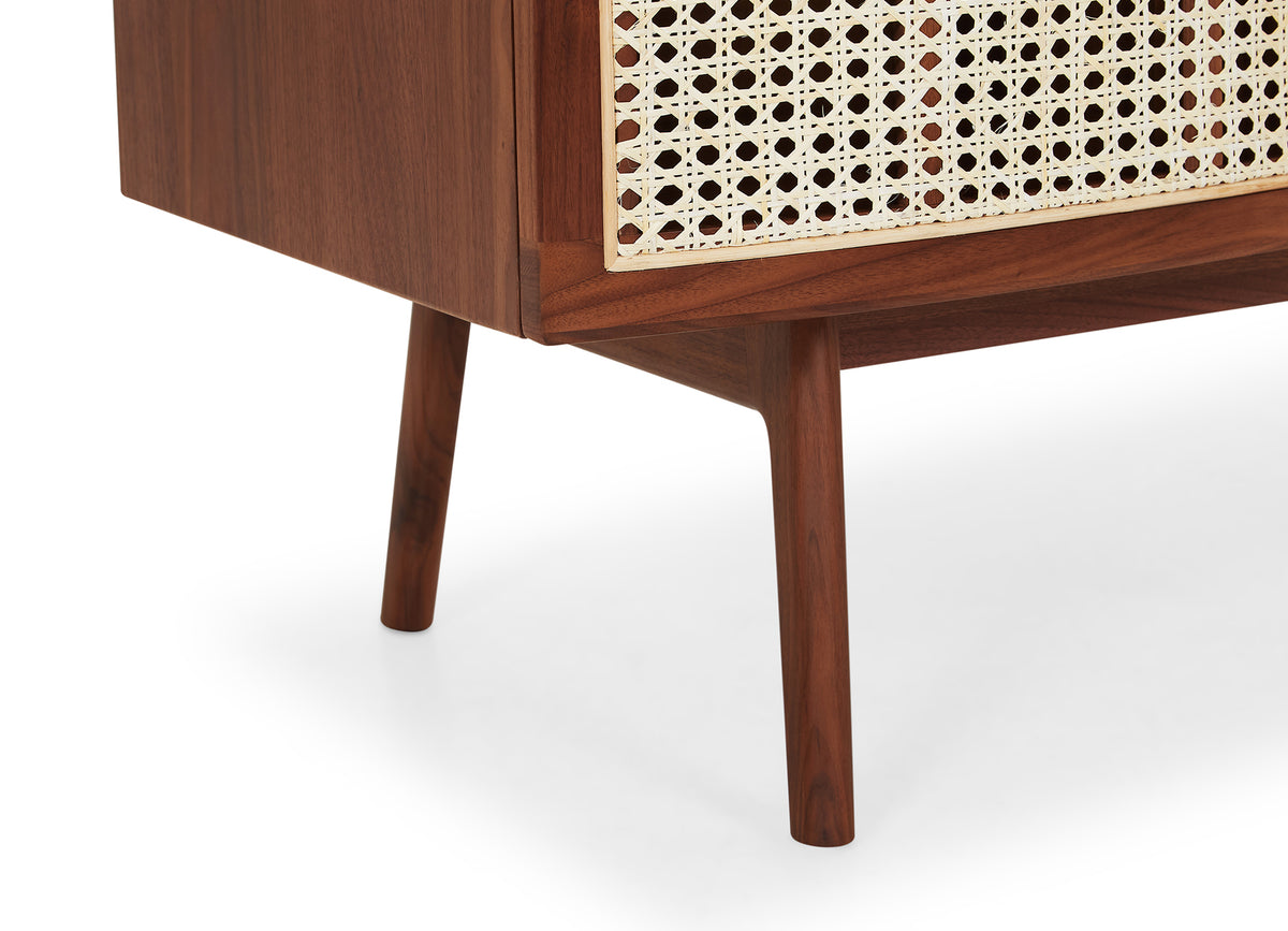 Avenue Highboard
